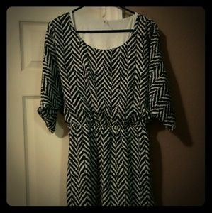 Studio y dress size large